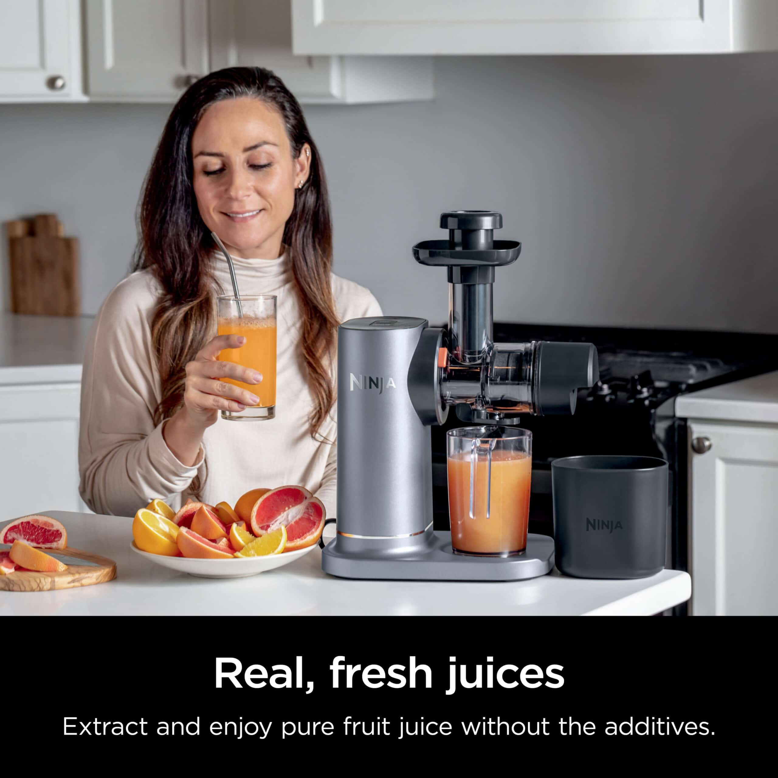 Ninja NeverClog 150 Watts Cold Press Juicer with 18oz Jug, 30oz Pulp Container, 2-Speed, Compact, Red