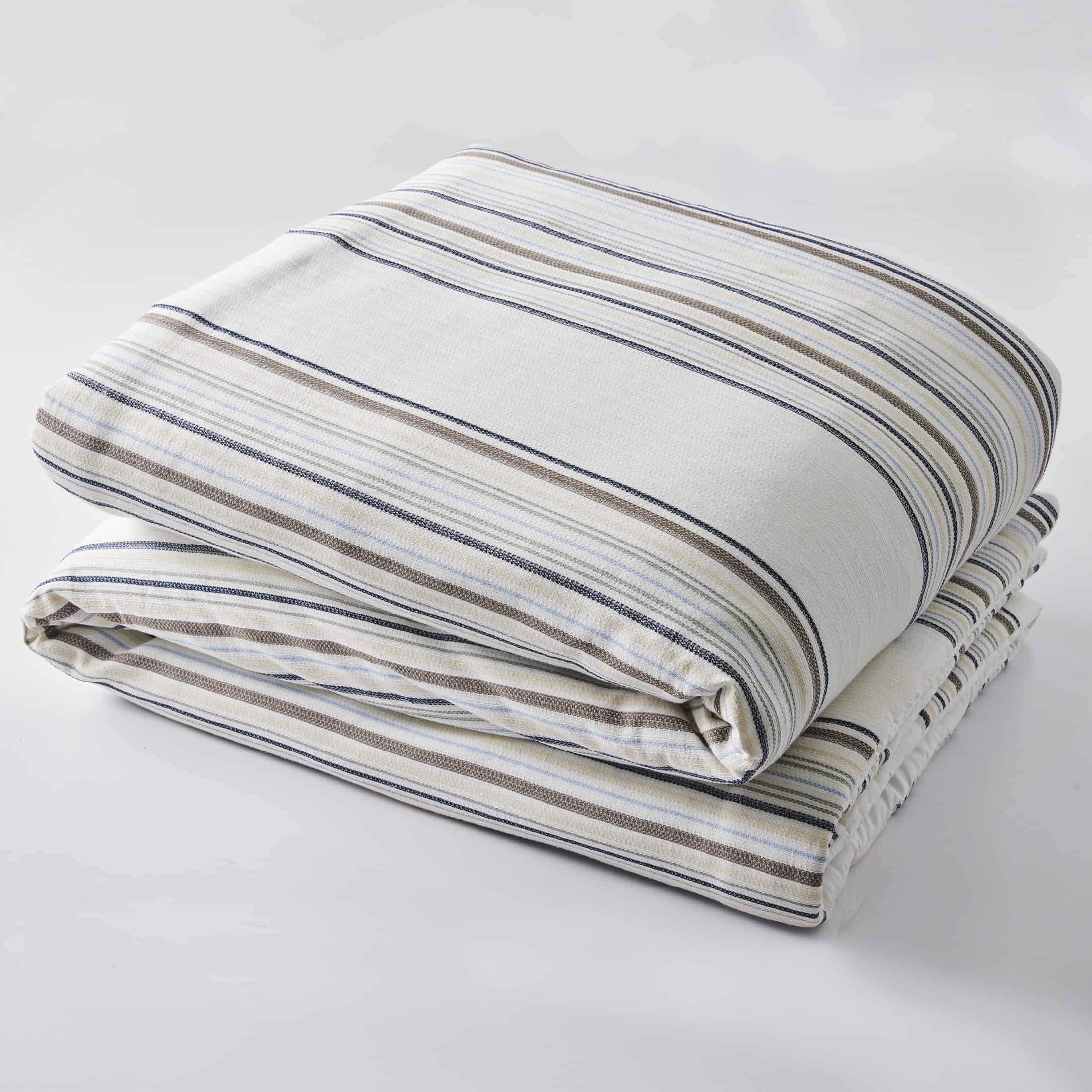 Better Homes & Gardens 3-Piece Blue Yarn Dye Stripe Comforter Set, Full/Queen