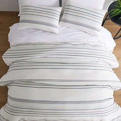 Better Homes & Gardens 3-Piece Blue Yarn Dye Stripe Comforter Set, Full/Queen