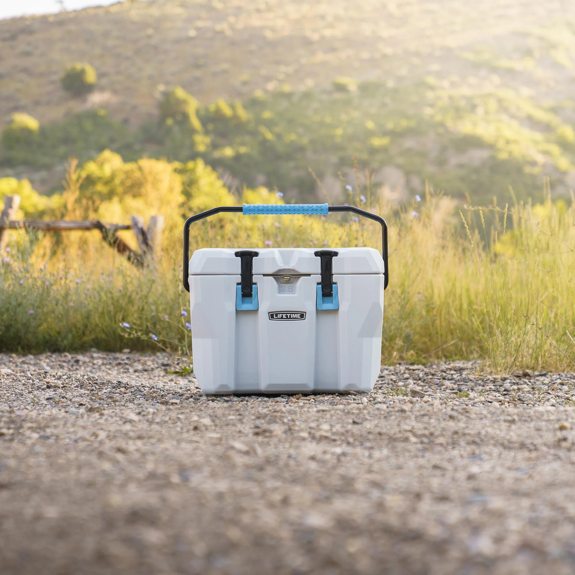 Lifetime 28 Quart New High-Performance Polyethylene Cooler, Gray (91289)