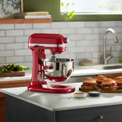 KitchenAid - 5.5 Quart Bowl-Lift Stand Mixer - Empire Red