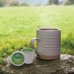 Green Mountain Coffee Roasters Breakfast Blend Single-Serve Keurig K-Cup Pods, Light Roast Coffee, 72 Count (6 Packs of 12)