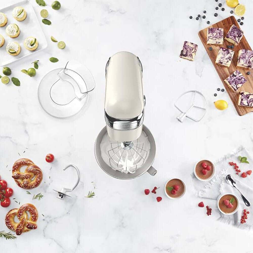 Cuisinart SM-50CRM Precision Master 5.5-Quart 12-Speed Stand Mixer, Coconut Cream
