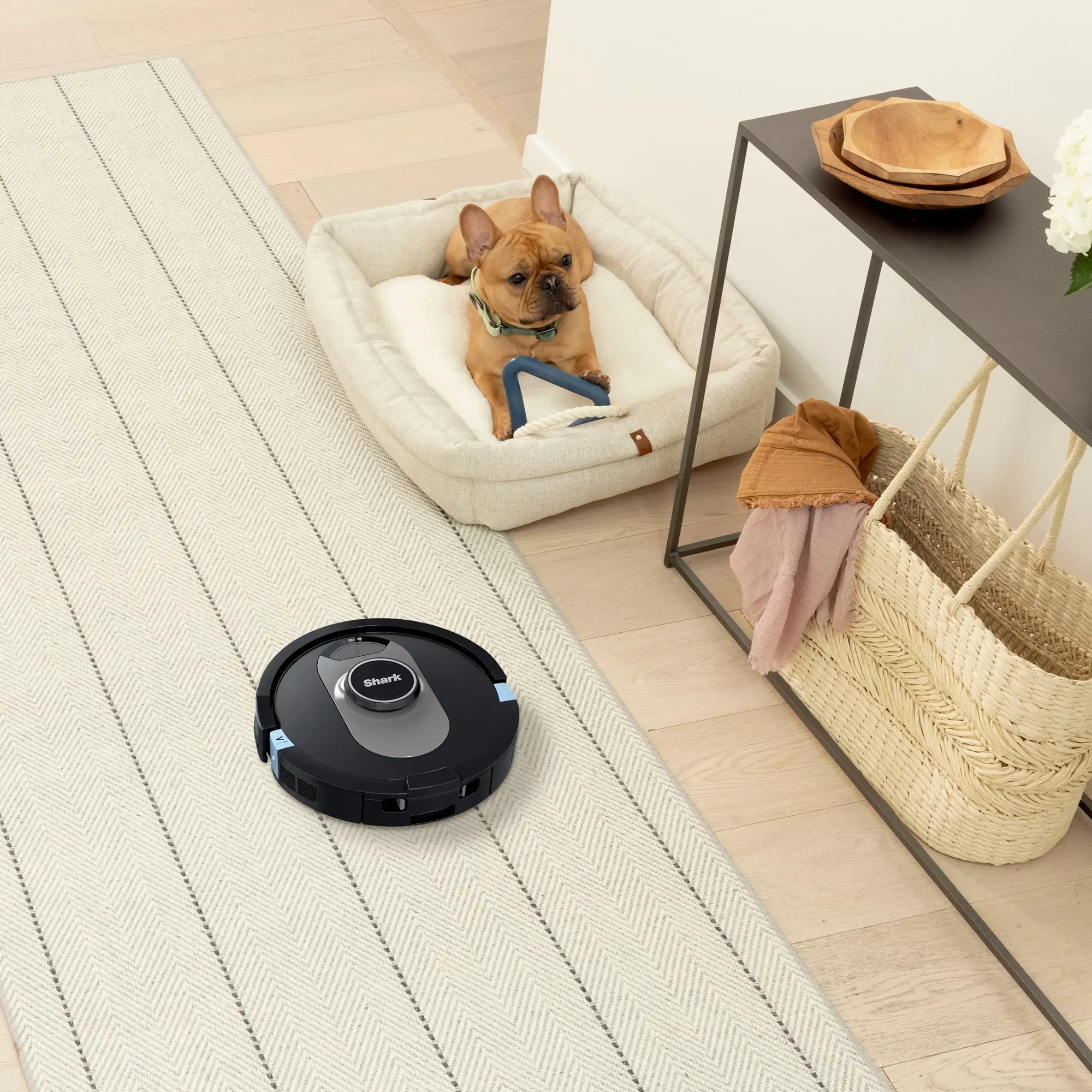 Shark - AI Ultra Robot Vacuum with Matrix Clean, Home Mapping, HEPA Bagless Self Empty Base, WiFI Connected - Black