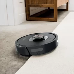 Shark - Matrix Self-Emptying Robot Vacuum with Precision Home Mapping and Extended Runtime, Wi-Fi Connected - Black