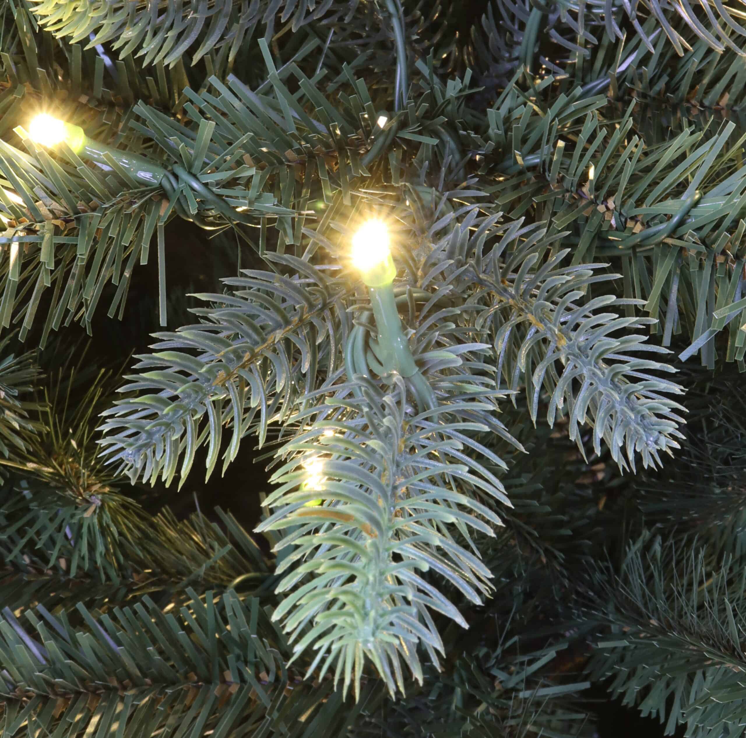 Holiday Living 9-ft Everett Fraser Fir Pre-lit LED Artificial Christmas Tree