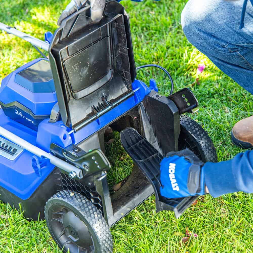 Kobalt 24-volt 16-in Cordless Push Lawn Mower 4 Ah Bagger Sold Separately (2-Batteries and Charger Included) - Image 11