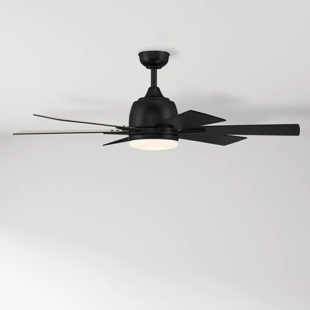 Harbor Breeze Bradbury 48-in Matte Black Ceiling Fan with Light and Remote (6-Blade)