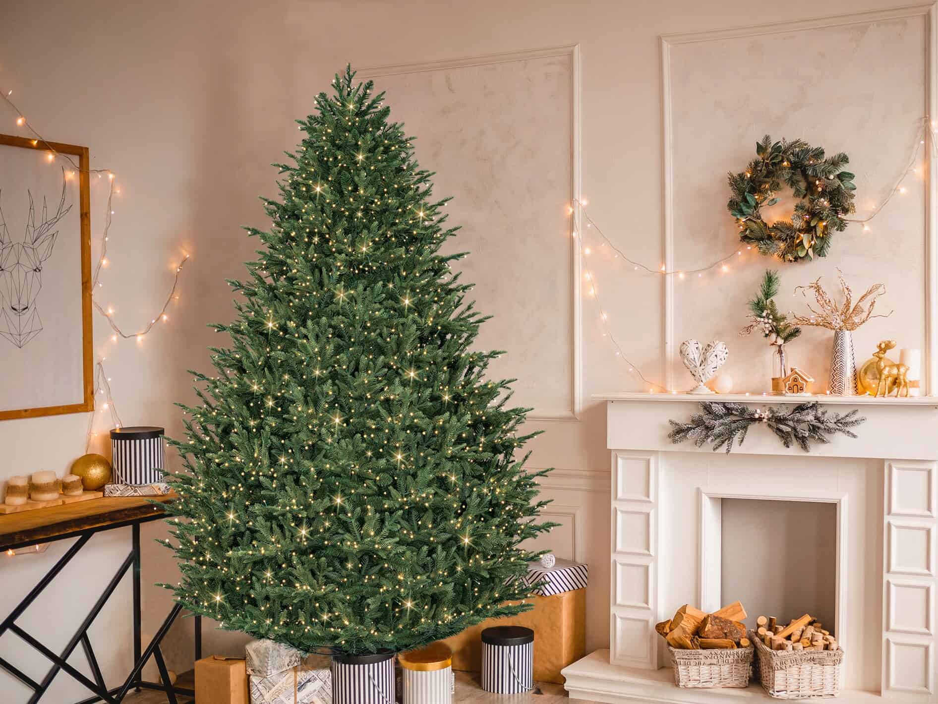 GE 7.5-ft Madison Fir Easy Shape Pre-lit LED Artificial Christmas Tree