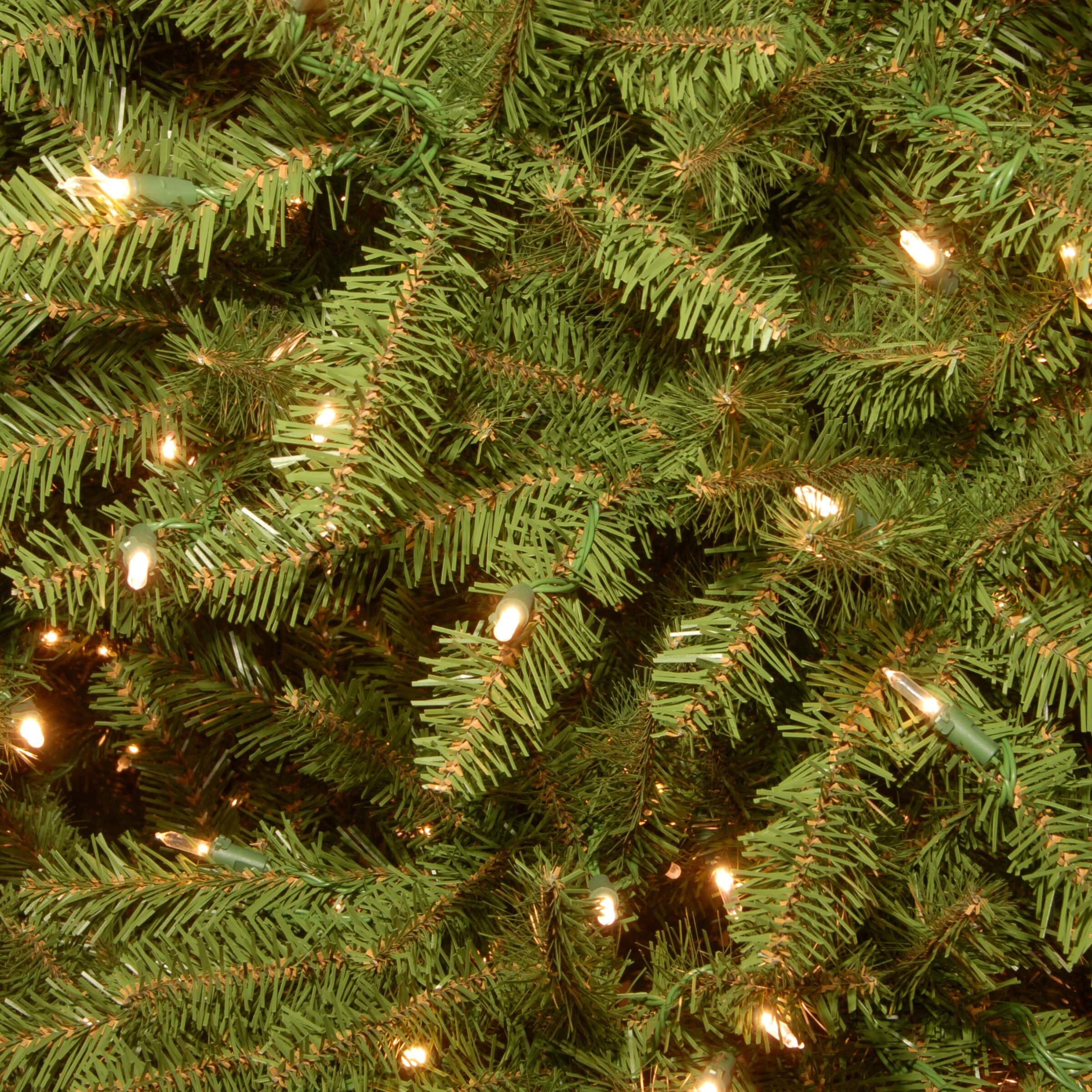 National Tree Company 9-ft Dunhill Fir Pre-lit Artificial Christmas Tree with Clear Incandescent Lights - Image 4