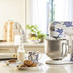 Cuisinart 5.5-quart Stand Mixer, Caskata, SM-50CK