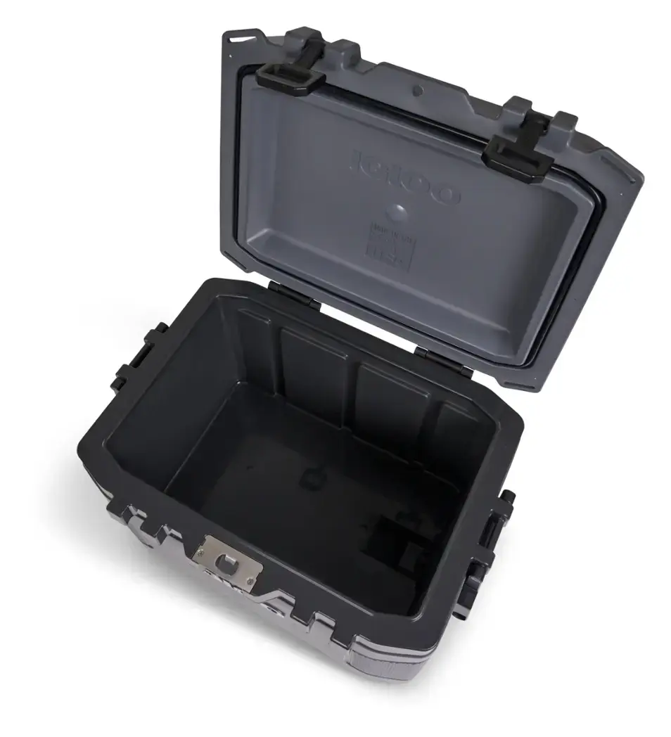 Igloo - 50 QT Trailmate Cooler - Carbonite