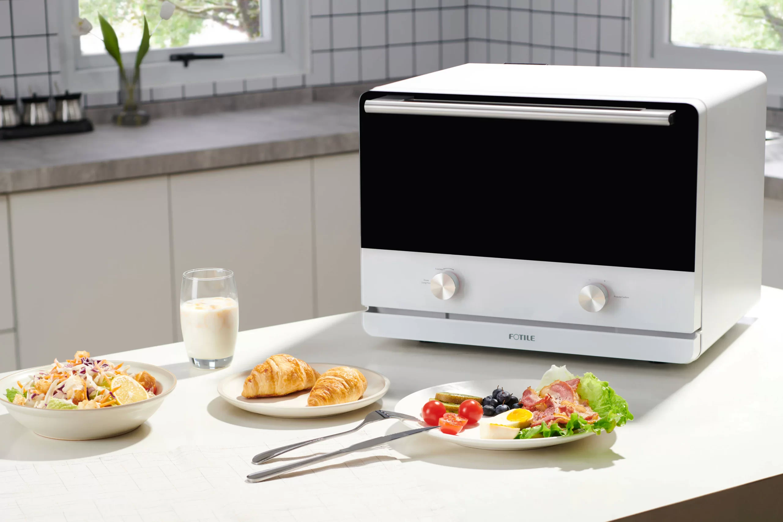 FOTILE ChefCubii 4-In-1 Steam Air Fryer Food Dehydrator 6-Slice White Convection Toaster Oven Automatic Shut-off