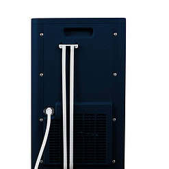Frigidaire Gallery 44 lbsDay Capacity Ice Maker, Stainless steel accent, Navy