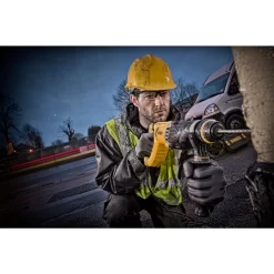 DEWALT 8.5-Amp 1-1/8-in Sds-plus Variable Corded Rotary Hammer Drill