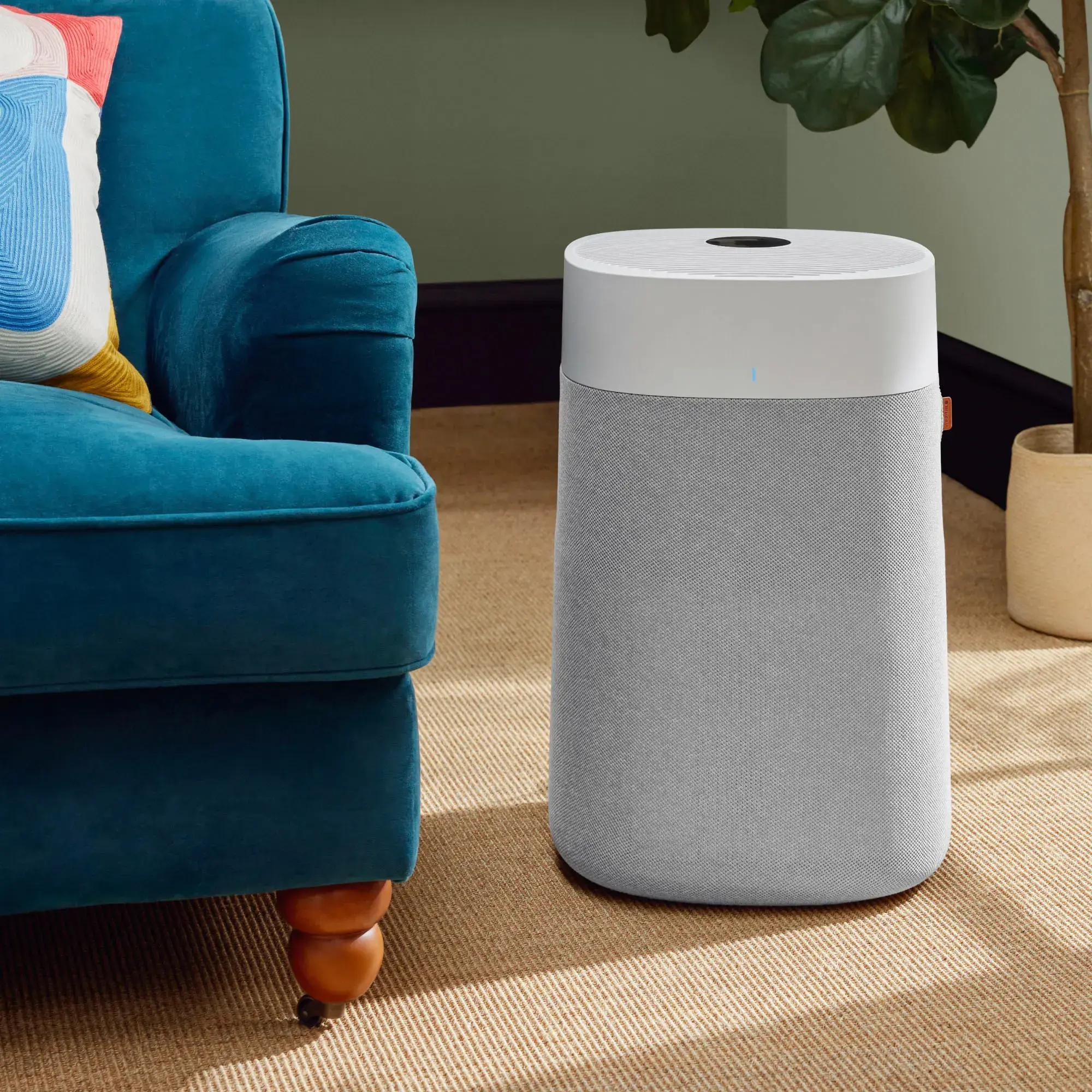 Blueair - Blue Pure 211i Max 635 Sq. Ft HEPASilent Smart Extra-Large Room Air Purifier - White/Gray