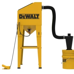 DEWALT Abrasive Blast Cabinet, MAX PSI 125, 20 SCFM at 90 PSI 20-CFM