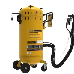 DEWALT 5.5-CFM Abrasive Blast Vac