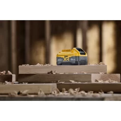DEWALT XR POWERPACK 20-V Lithium-ion Battery (8 Ah)