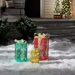 National Tree Company 18-in Gift Box Free Standing Decoration with Clear Incandescent Lights