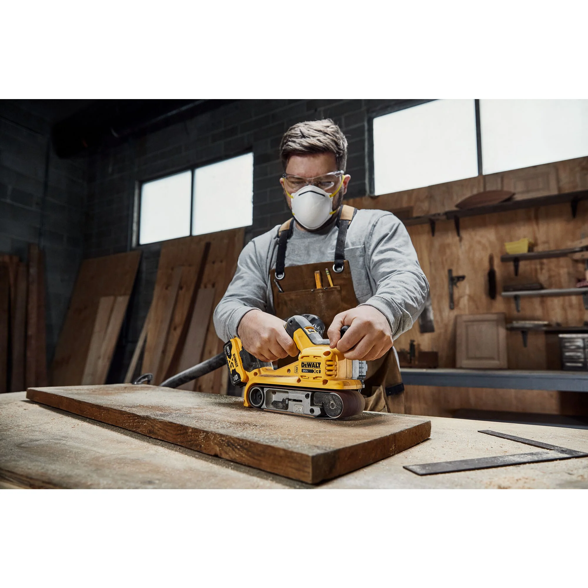 DEWALT XR 20 Volts Brushless Variable Belt Cordless Sander with Dust Management (Battery Not Included)