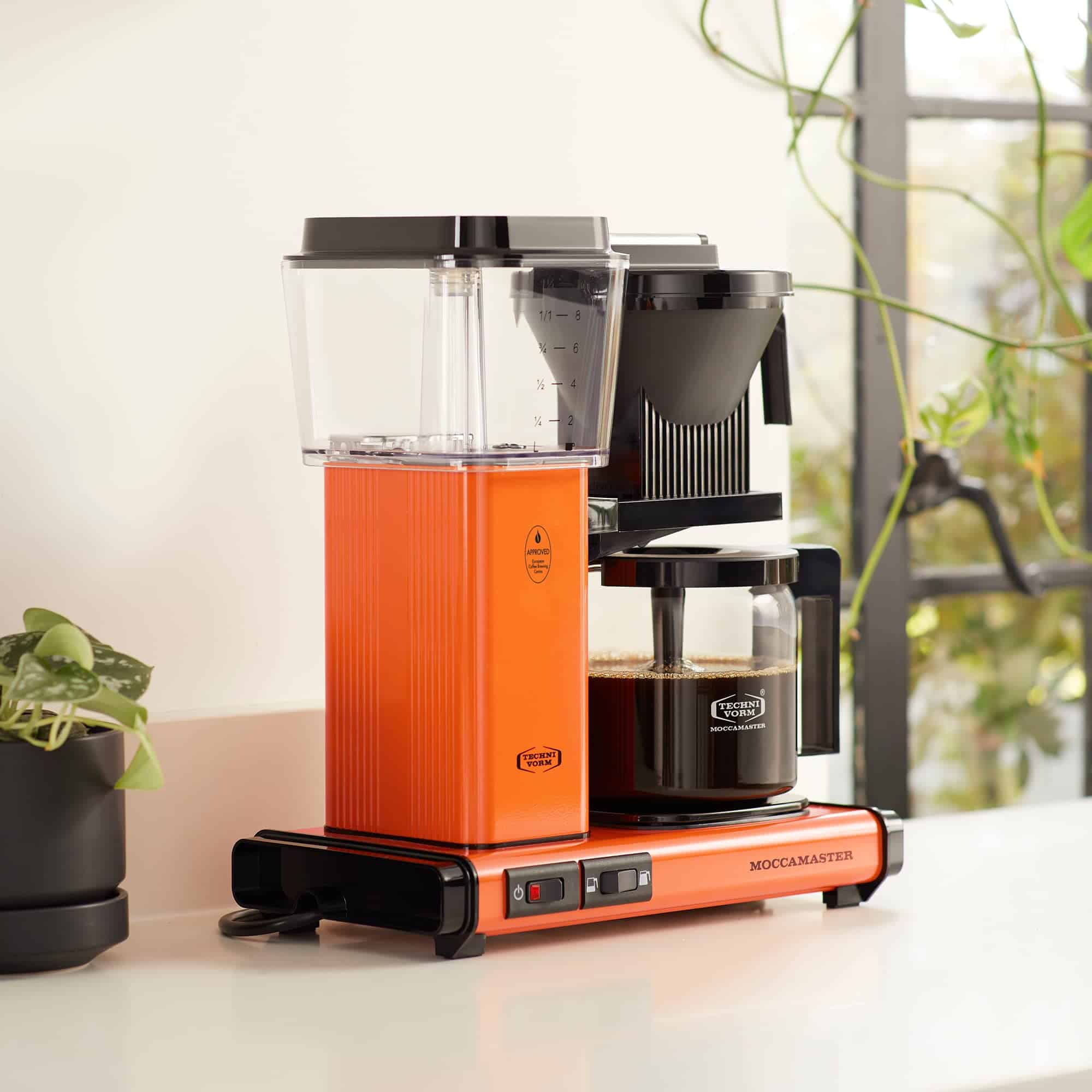 Technivorm Moccamaster 53947 KBGV 10-Cup Coffee Maker Orange, 40 Ounce, 1.25l