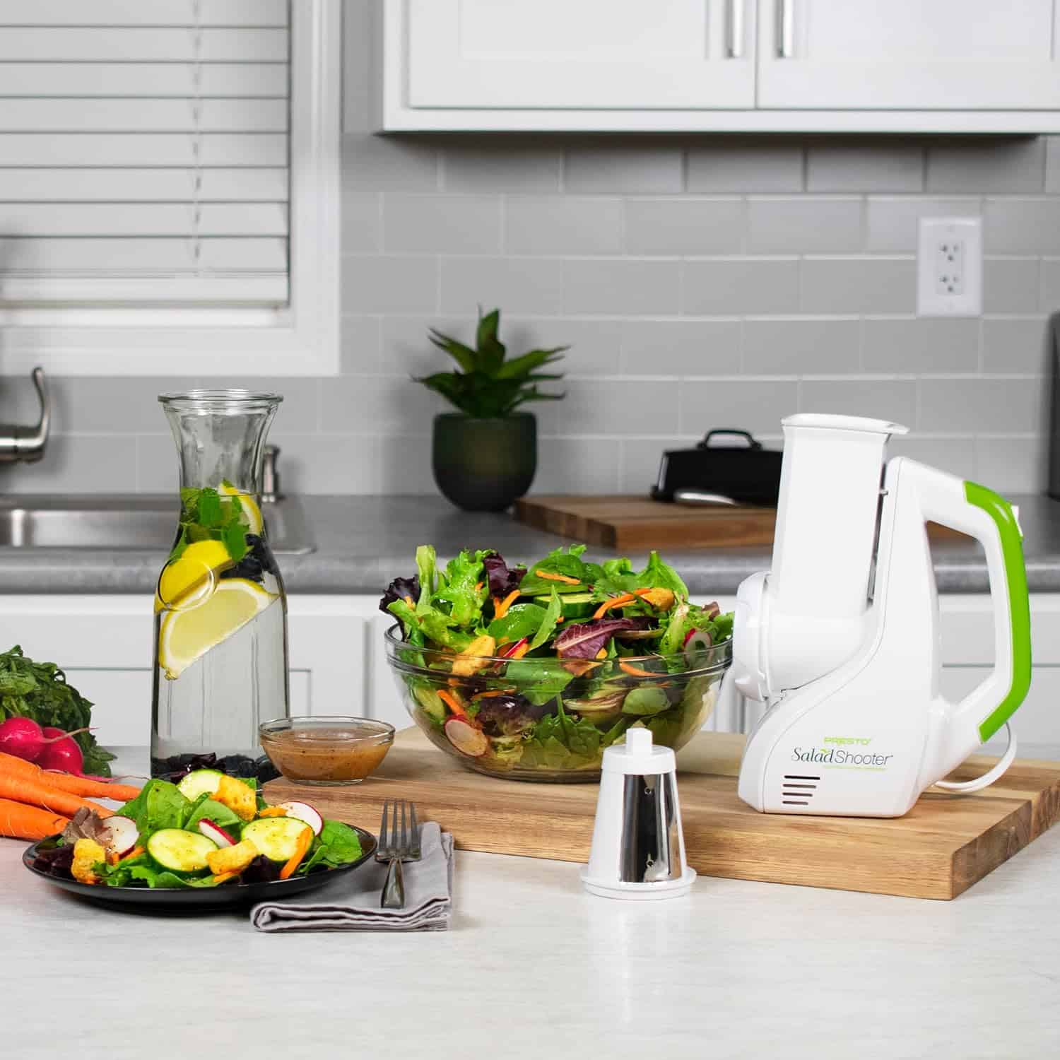 Presto Salad Shooter Electric Slicer/Shredder,White