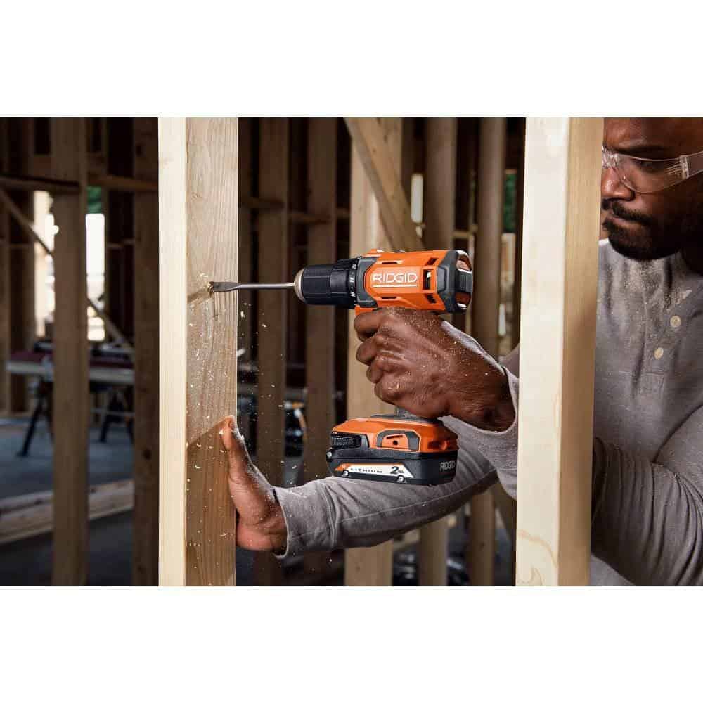 RIDGID R86001K 18V Cordless 1/2 in. Drill/Driver Kit with (1) 2.0 Ah Battery and Charger