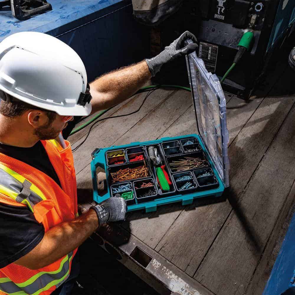 Makita MAKTRAK Low Profile Medium Organizer