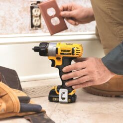 DEWALT 12-volt Max 1/4-in Cordless Screwdriver (Battery & Charger Included)