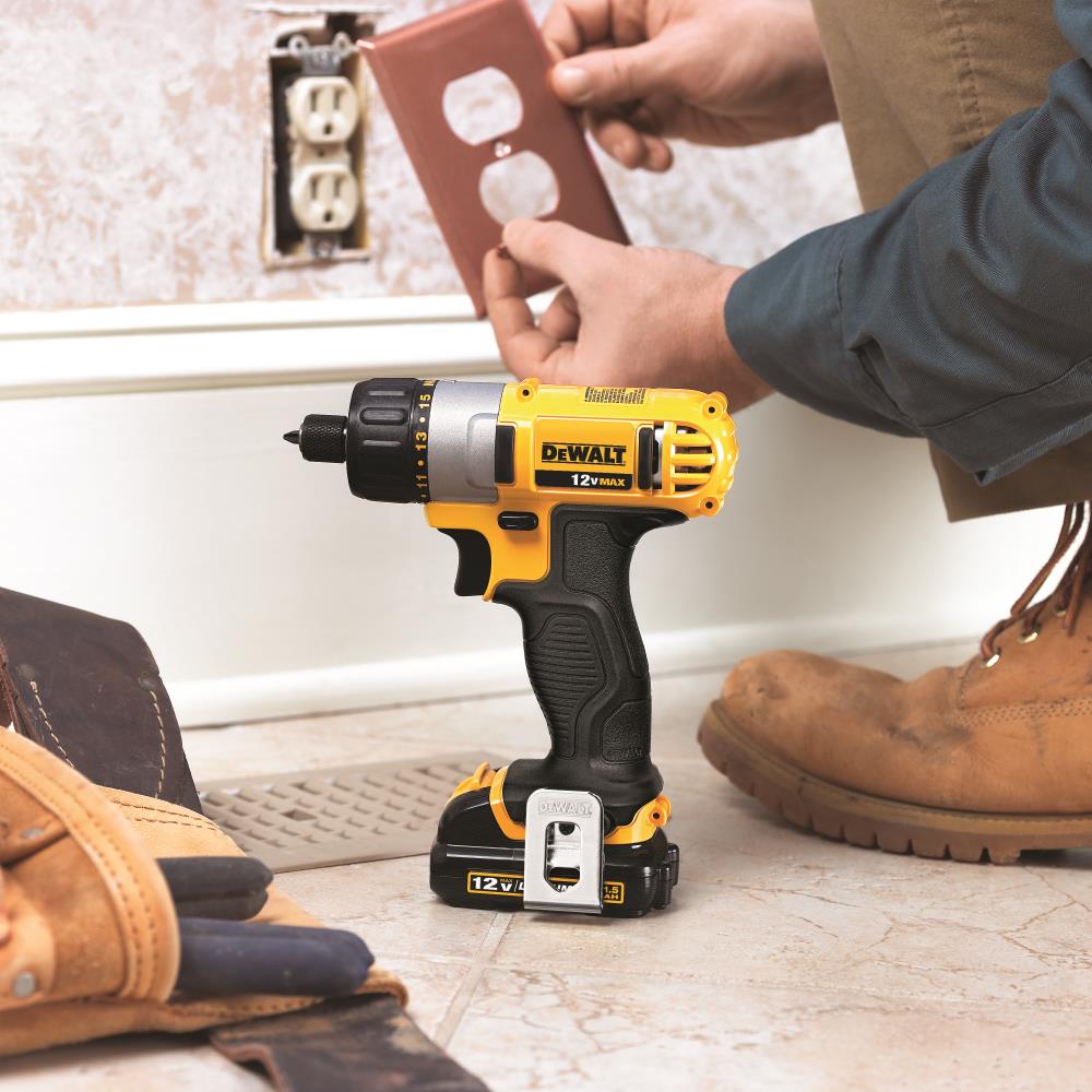 DEWALT 12-volt Max 1/4-in Cordless Screwdriver (Battery & Charger Included)
