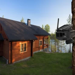 VOSKER Indoor/Outdoor 1-Camera Solar GarageMicro Sd (Included) Security Camera System