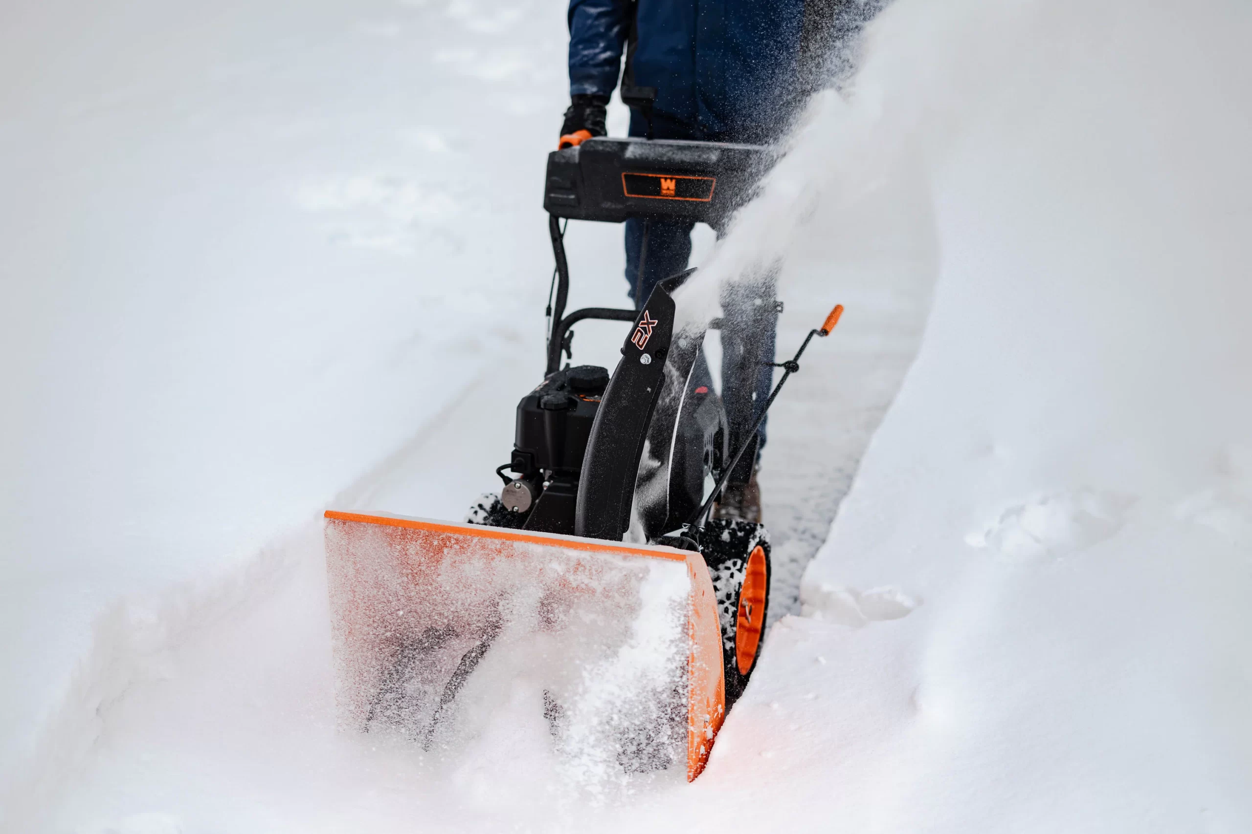 WEN SB209E 24-in Two-stage Self-propelled Gas Snow Blower
