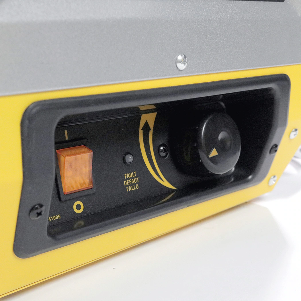 DEWALT Up to 1500-Watt Convection Utility Outdoor Electric Space Heater with Thermostat