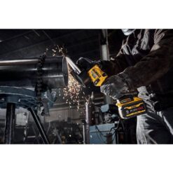 DEWALT FLEXVOLT 60V Cordless 7 in. Angle Grinder (Tool-Only)