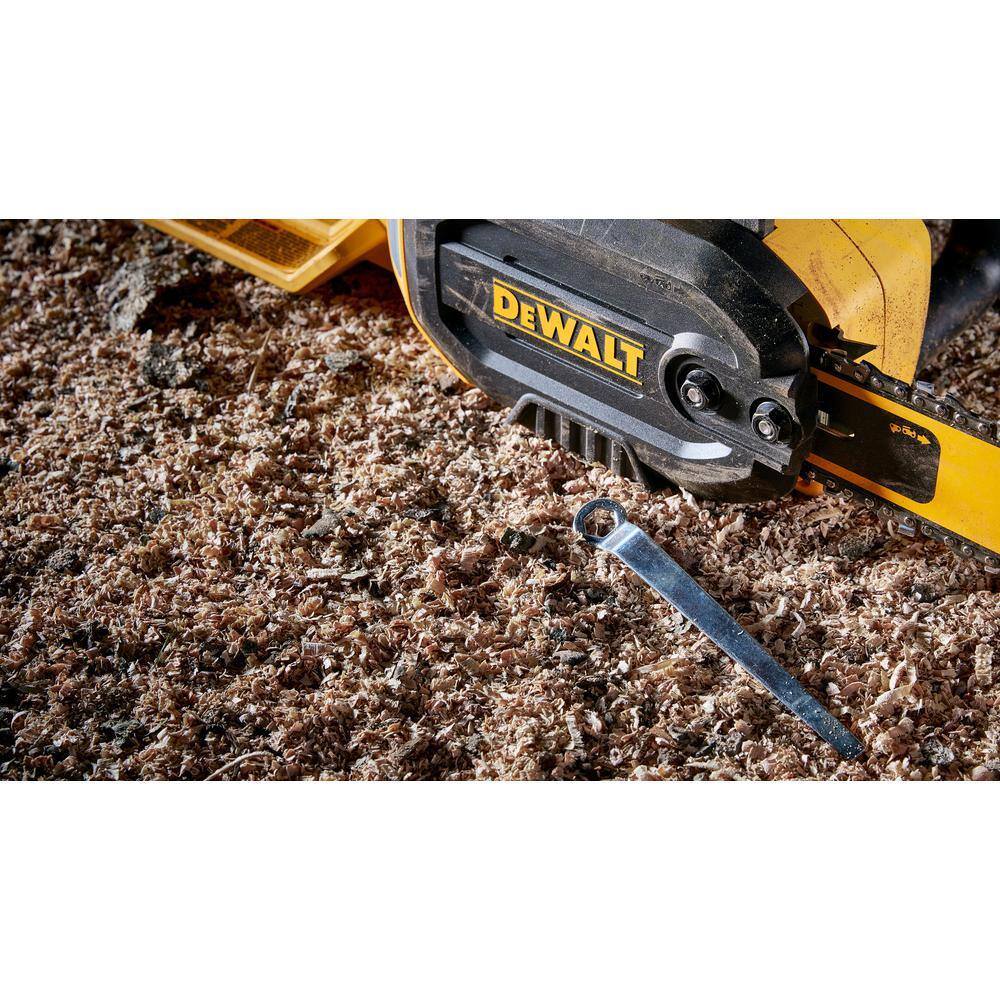 DEWALT 15 AMP 18in Corded Electric Chainsaw