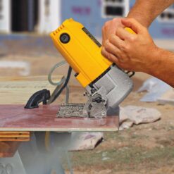 DEWALT 4-3/8 in. Wet/Dry Hand-Held Tile Cutter
