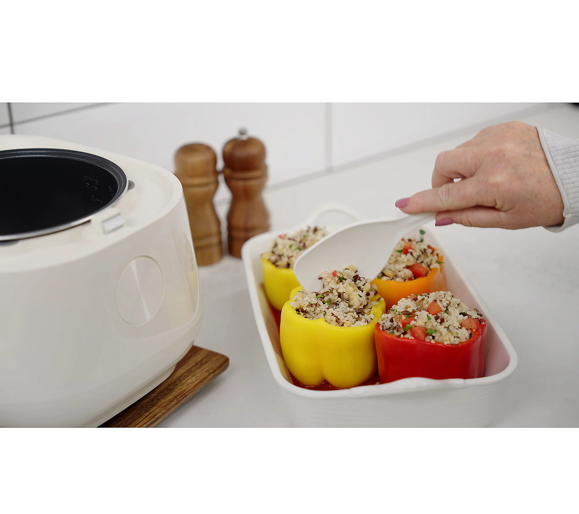 GreenPan Fuzzy Logic Carb Reducing 8 Cup Rice Cooker & Tools