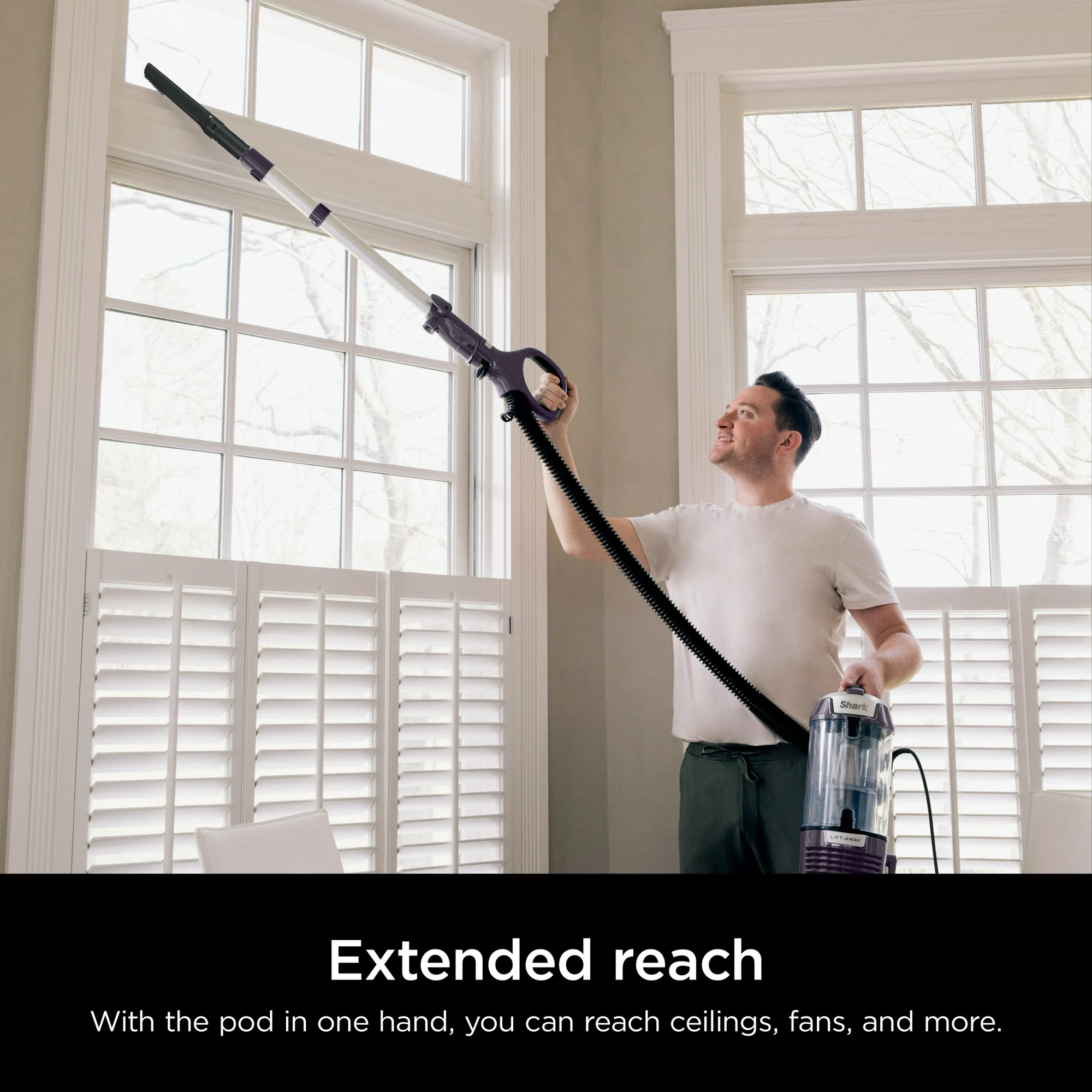 Shark Lift-Away with PowerFins HairPro & Odor Neutralizer Technology Upright Multi Surface Vacuum, ZD550