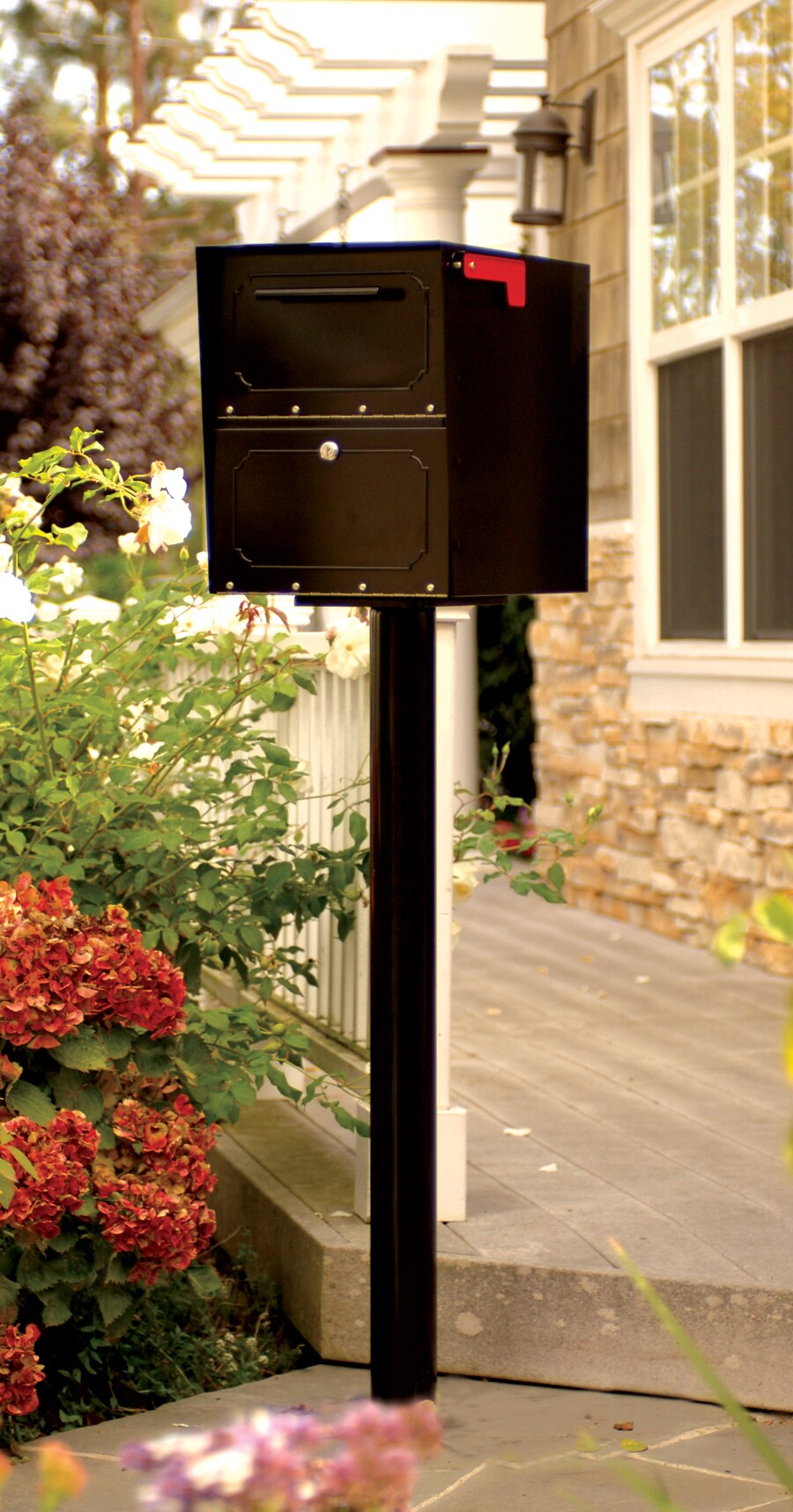 Architectural Mailboxes Oasis TriBolt Locking Metal Extra Large Mailbox Black - Image 14