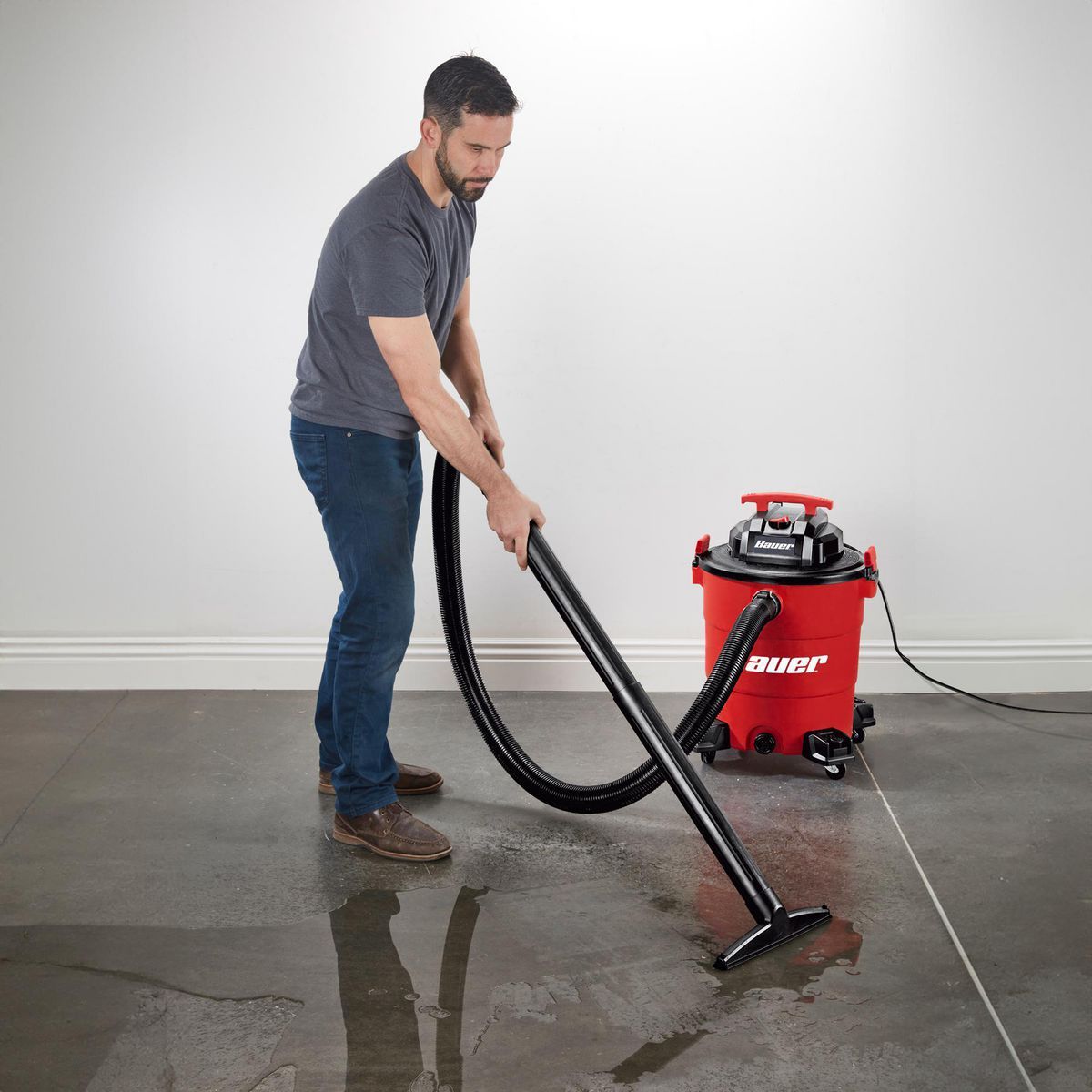 BAUER 14 Gallon Wet/Dry Vacuum
