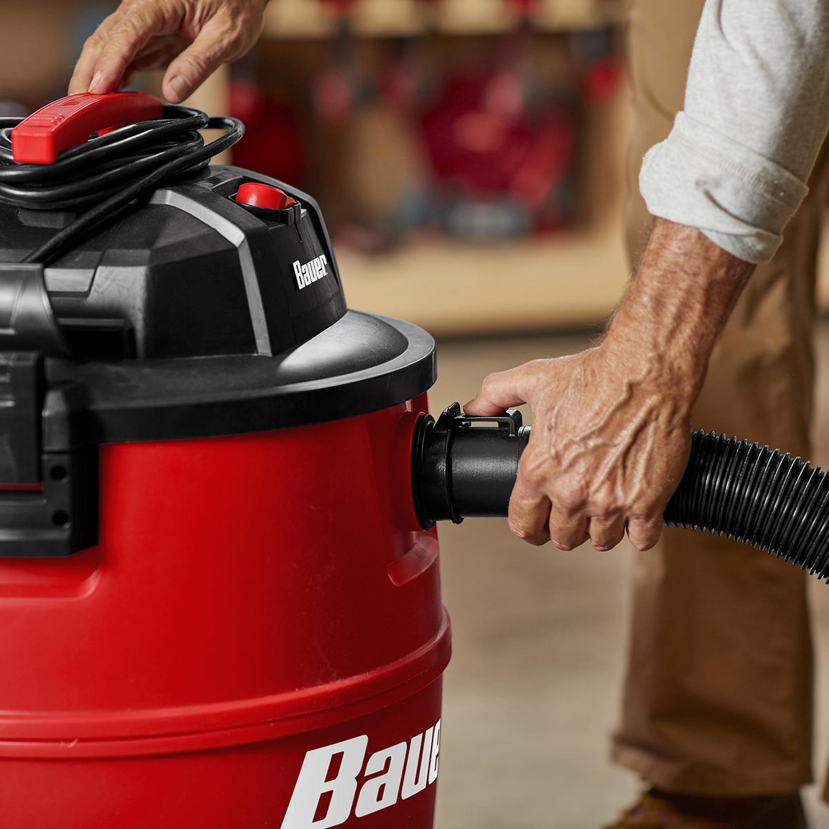 BAUER 16 Gallon Wet/Dry Vacuum with Cart