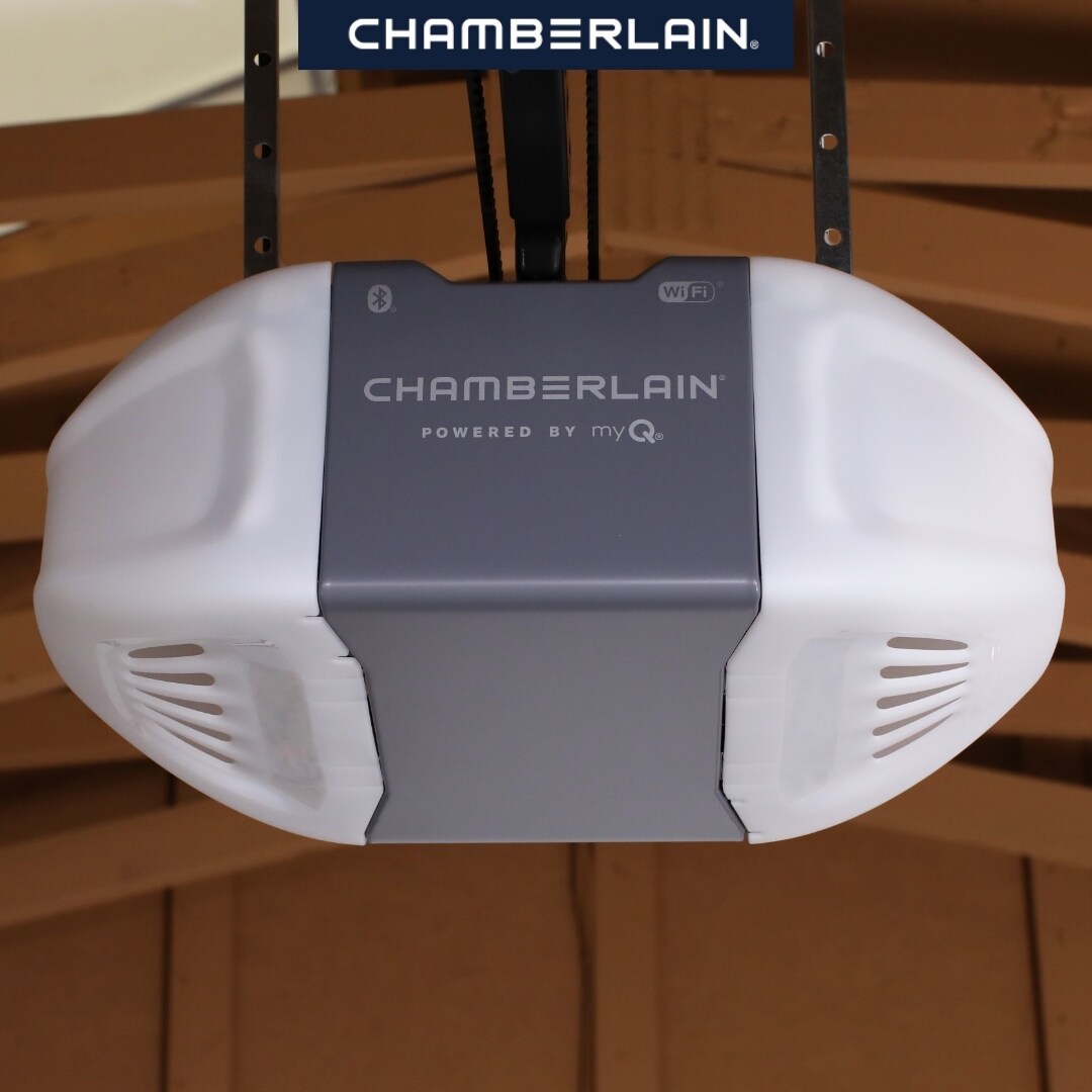 Chamberlain 1/2 HP myQ Smart Compatible Belt drive Garage Door Opener Wi-Fi Compatibility - Image 5
