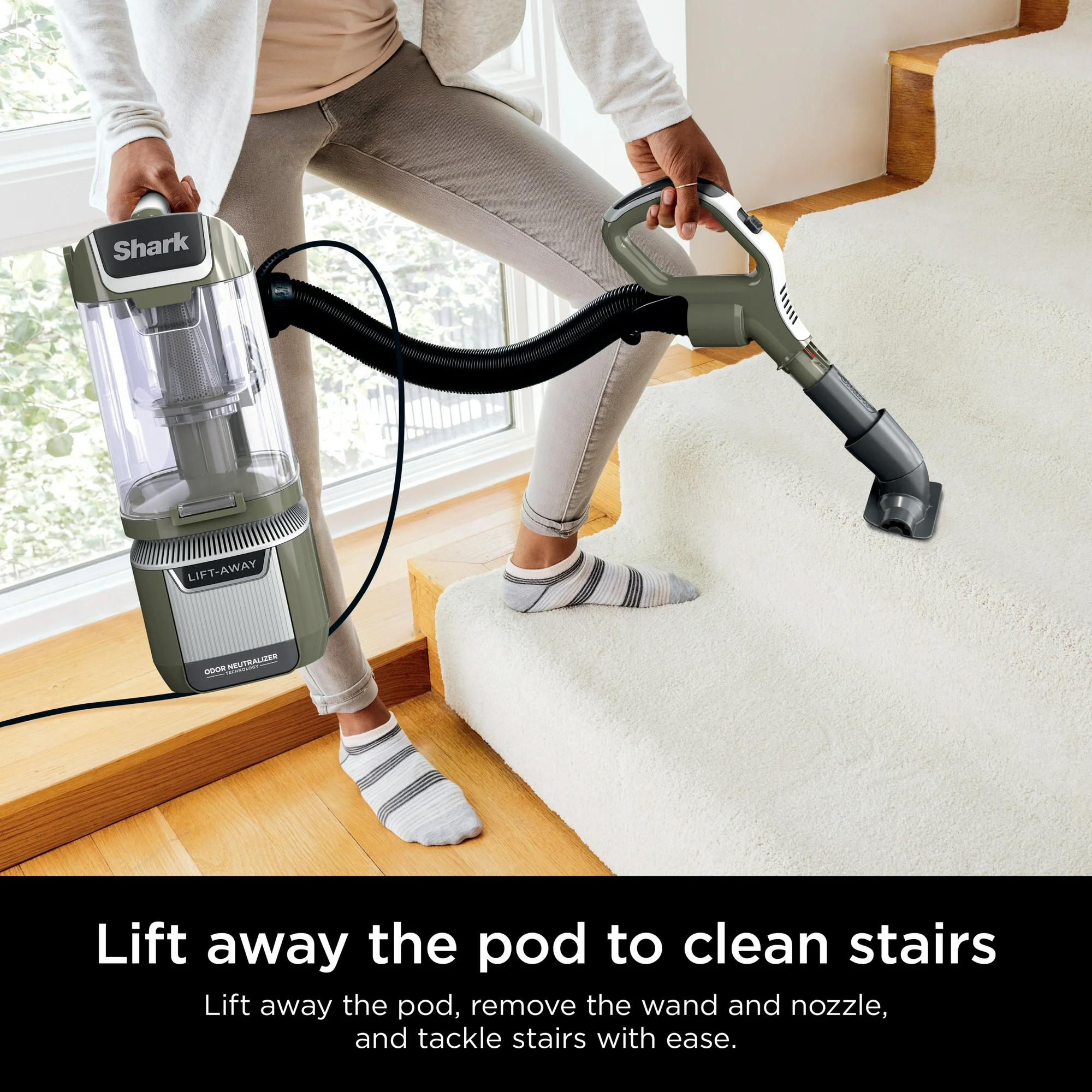 Shark Rotator Pet Lift-Away ADV Upright Vacuum with DuoClean PowerFins HairPro & Odor Neutralizer Technology