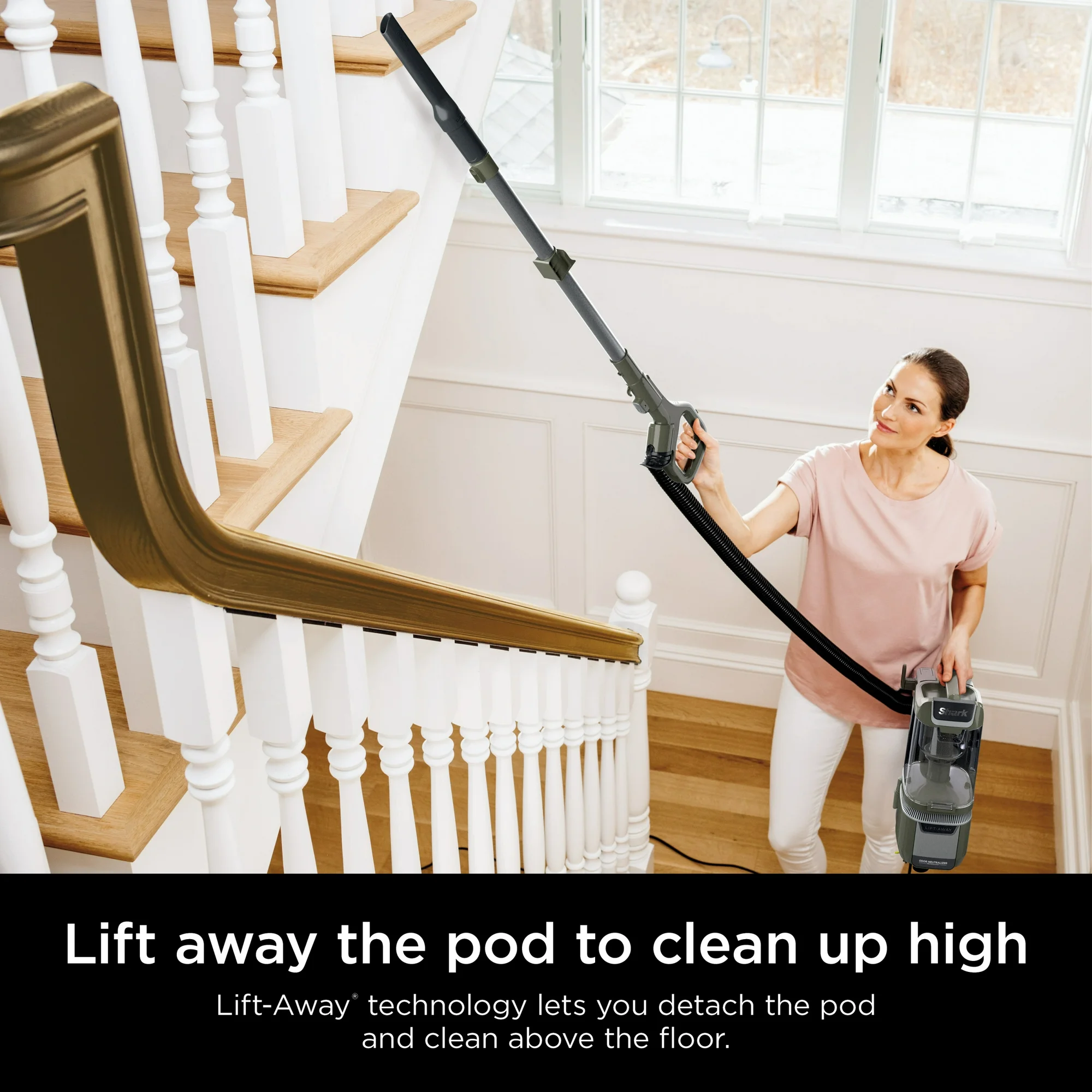 Shark Rotator Pet Lift-Away ADV Upright Vacuum with DuoClean PowerFins HairPro & Odor Neutralizer Technology