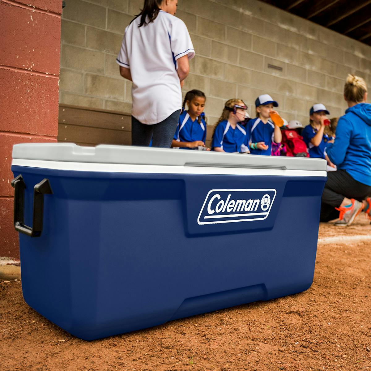 Coleman Classic Series120-Quart Hard Cooler, Twilight