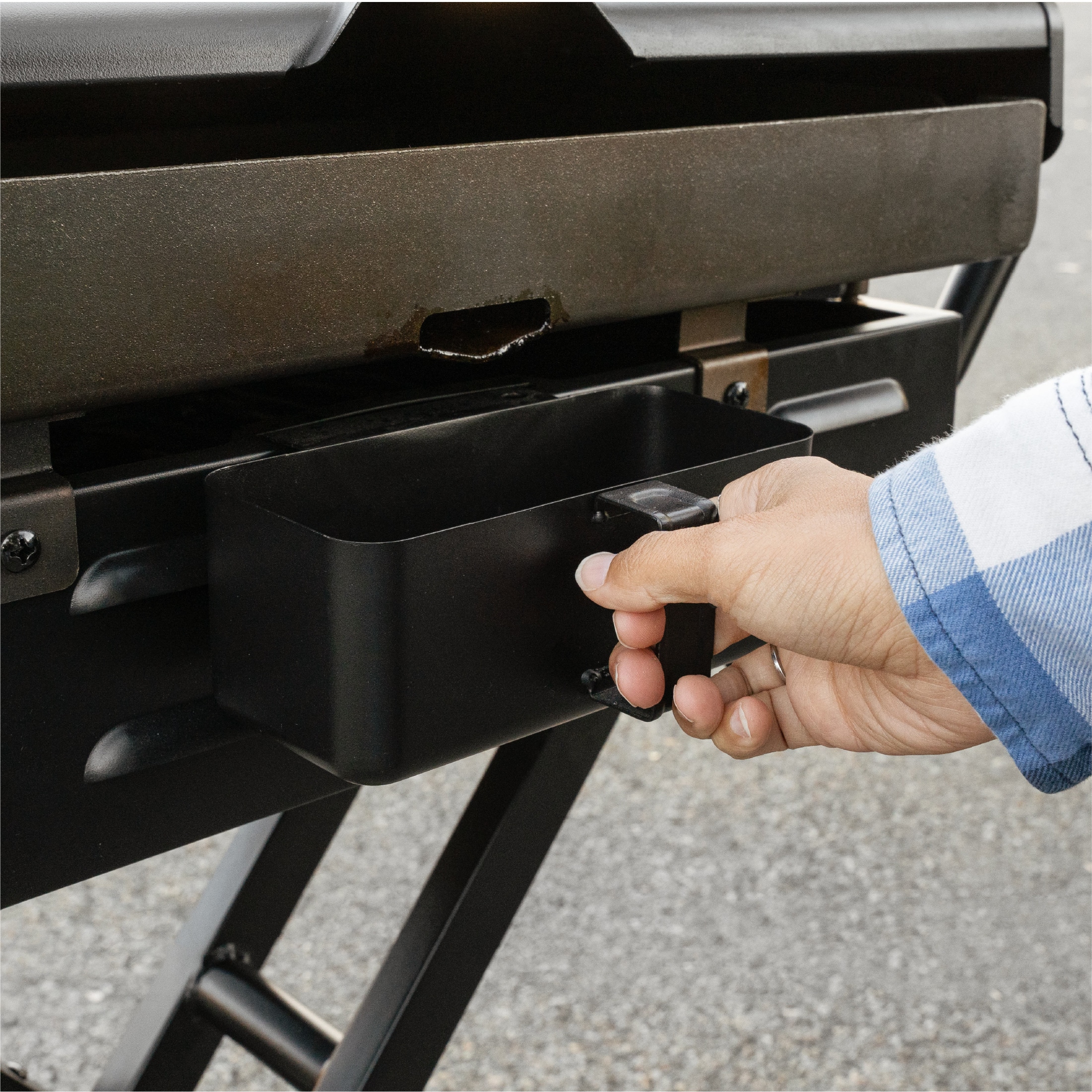 Blackstone 22" Culinary Omnivore X-Frame Griddle 362-Sq in Black Powder-coated Steel Portable Liquid Propane Grill