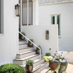 Hinkley Sag Harbor 1 -Light 21.25-in H Satin Black Hardwired Outdoor Wall Light