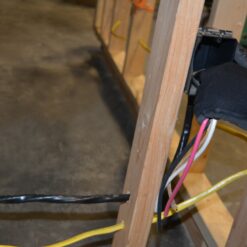 Southwire 25-Feet 6 / 3 / Romex SIMpull Stranded Indoor CU NM-B W/G Individual pack ( By-the-roll )