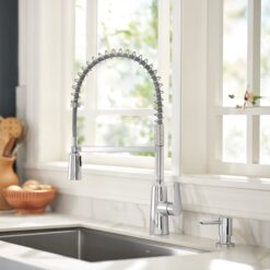 Moen Edwyn Chrome Single Handle Deck-mount Pull-down Kitchen Faucet with Sprayer ( Deck Plate Included ) (Soap Dispenser Included)